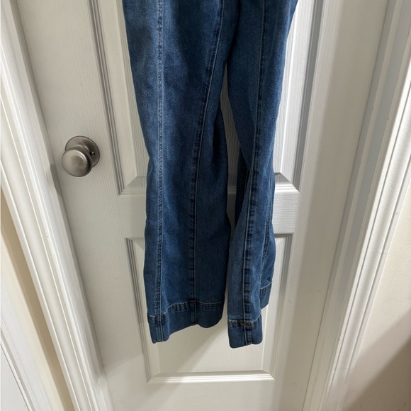 Sincerely Jules blue jeans denim faded medium wash smocked jumpsuit size small - Picture 3 of 7